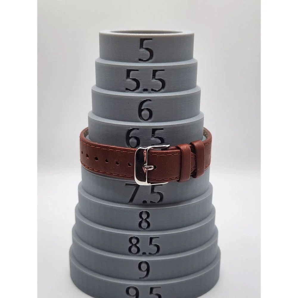 RARE 2005 The Muppet Show Rotating Logo Disc Watch Unisex Brown Leather Band
